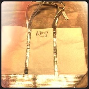 Victoria’s Secret tote